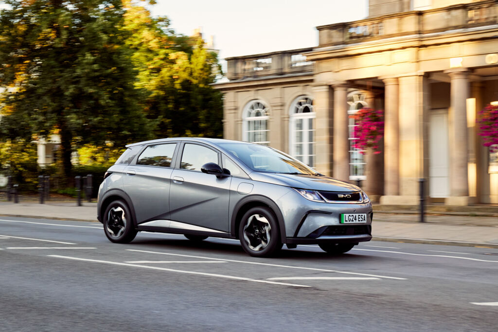 thông số BYD Dolphin 2026 nâng cấp so với bản 2024