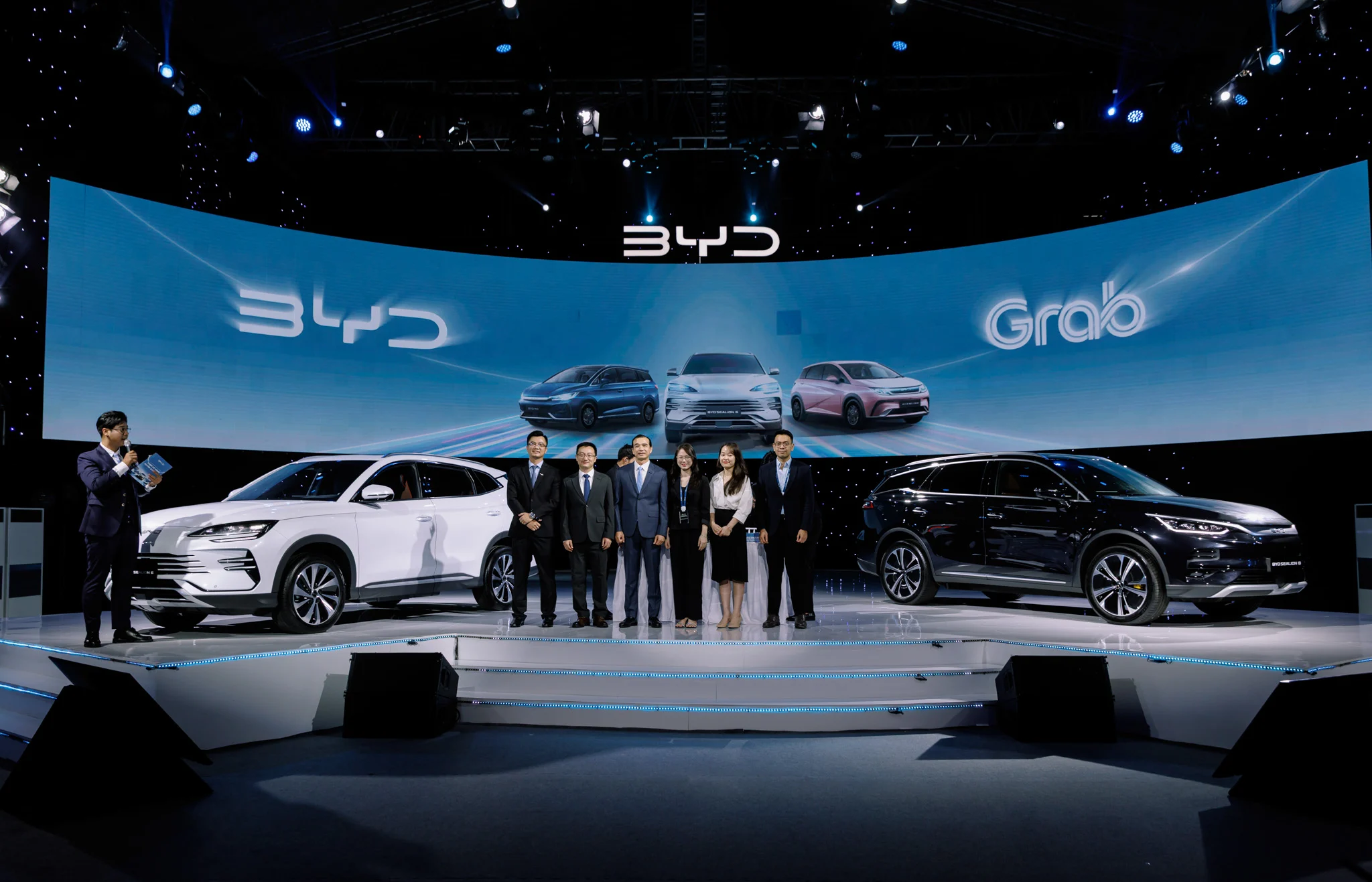 BYD đầu tư mạnh vào R&D với hơn 120.000 kỹ sư phát triển xe điện