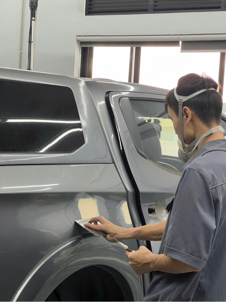 Xử lý trầy xước va quẹt nhẹ ô tô tại BYD Vĩnh Phúc