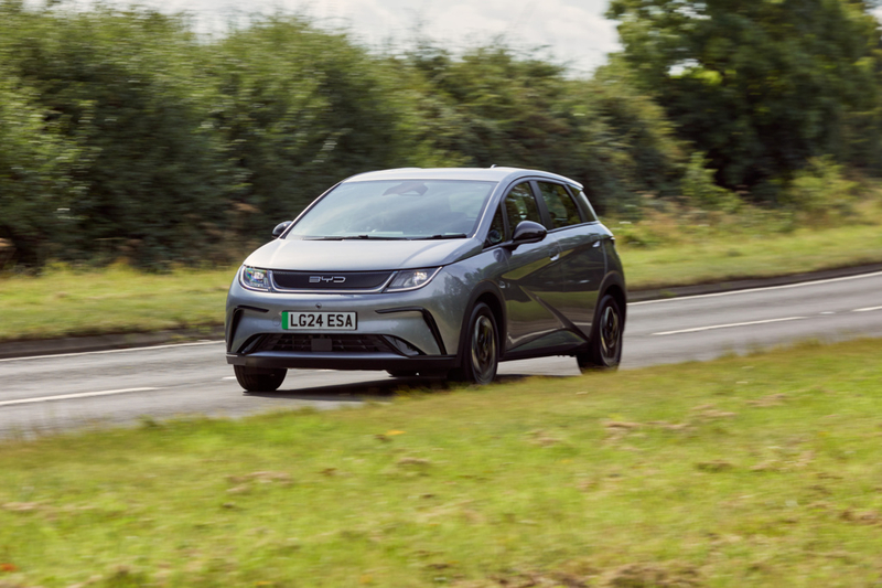 So Sánh BYD Dolphin 2024 Và 2026: Bản Mới Nâng Cấp Hơn Nhưng Giá Lại “Mềm” Chỉ Từ 5xx?