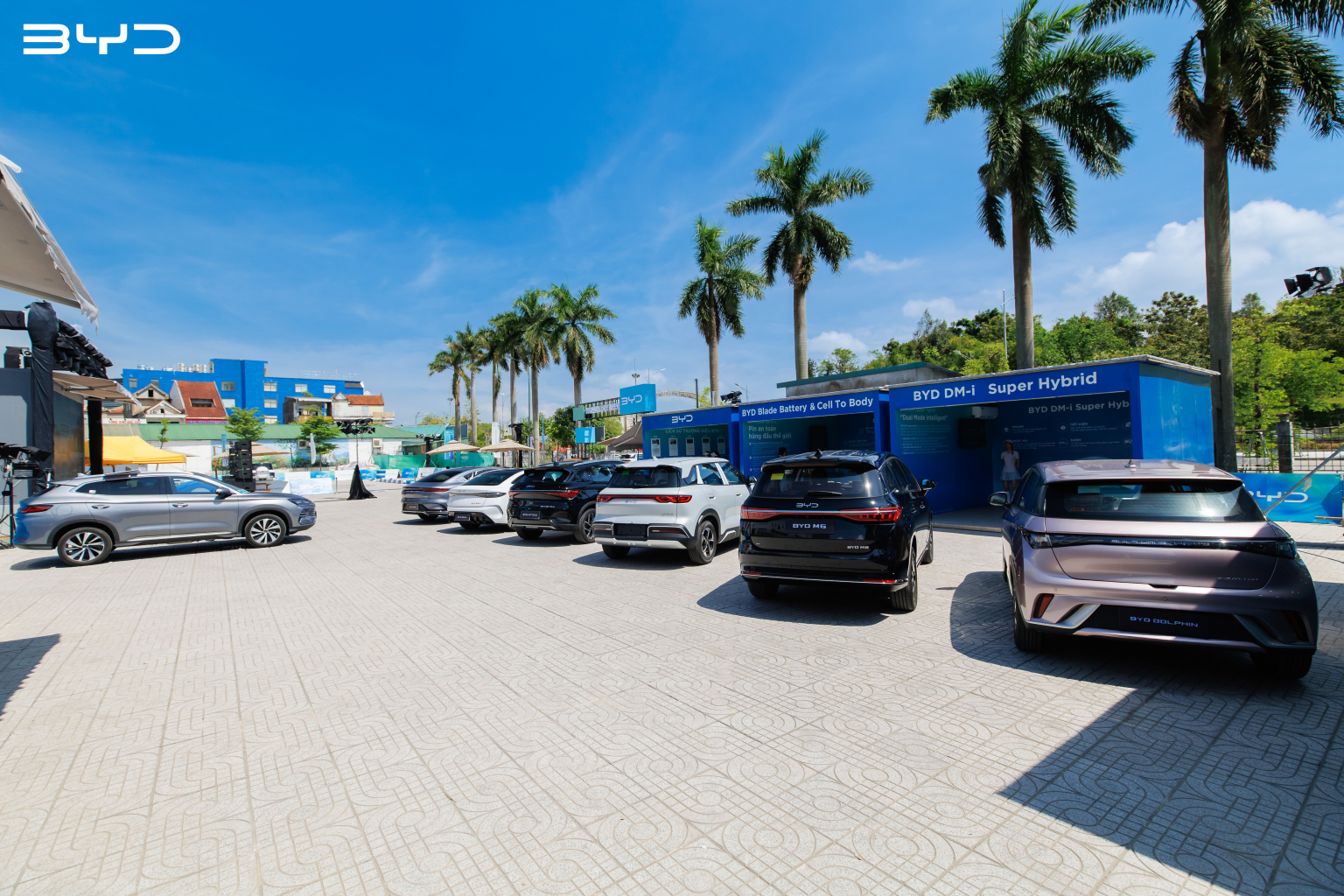 Tham dự sự kiện BYD Technology Week, bạn sẽ được trải nghiệm các dòng xe hàng đầu cũng như các công nghệ cốt lõi  của BYD