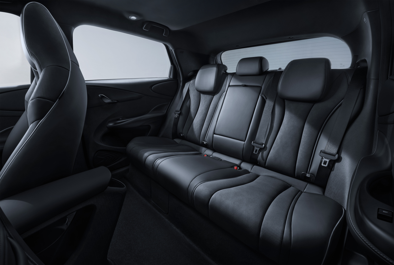 BYD DOLPHIN 2026 - Nội thất - Hàng ghế sau thoải mái
