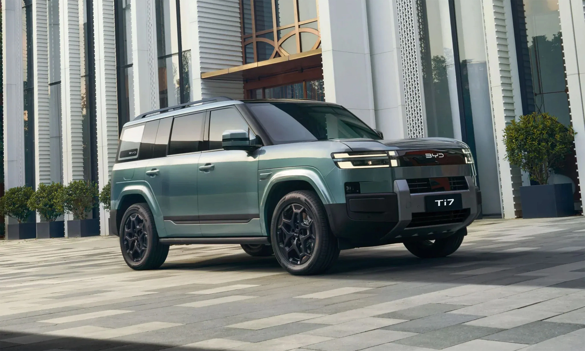 BYD Ti7 2026 SUV 7 chỗ plug-in hybrid mới nhất của BYD